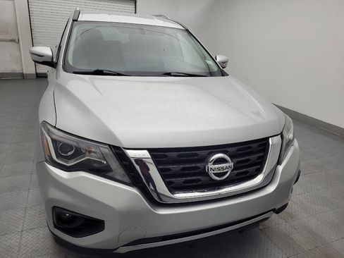 Used 2019 Nissan Pathfinder SV FWD image 14