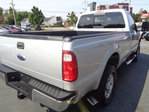 Used 2010 Ford F250 XLT image 16