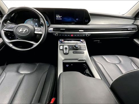 Used 2025 Hyundai Palisade SEL FWD image 18