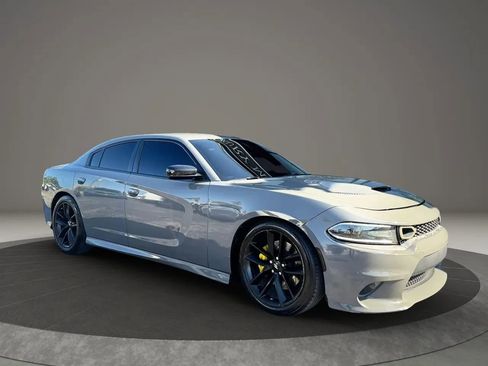 Used 2019 Dodge Charger Scat Pack w/ Plus Group RWD image 14