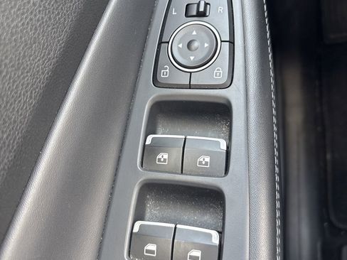 Used 2022 Hyundai Santa Fe SEL w/ Convenience + Premium Package image 11