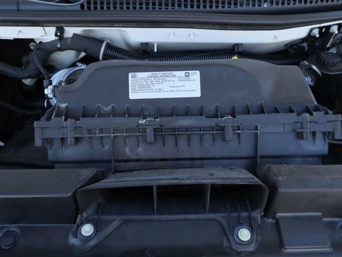 Used 2023 GMC Savana 3500 w/ Power Convenience Package image 31