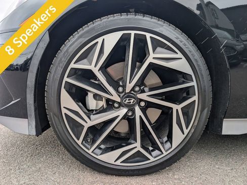 Used 2024 Hyundai Ioniq 6 Limited image 12