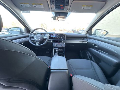 New 2026 Hyundai Tucson SE image 18