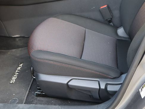 Used 2026 Nissan Sentra SR w/ Floor Mat Package FWD image 14