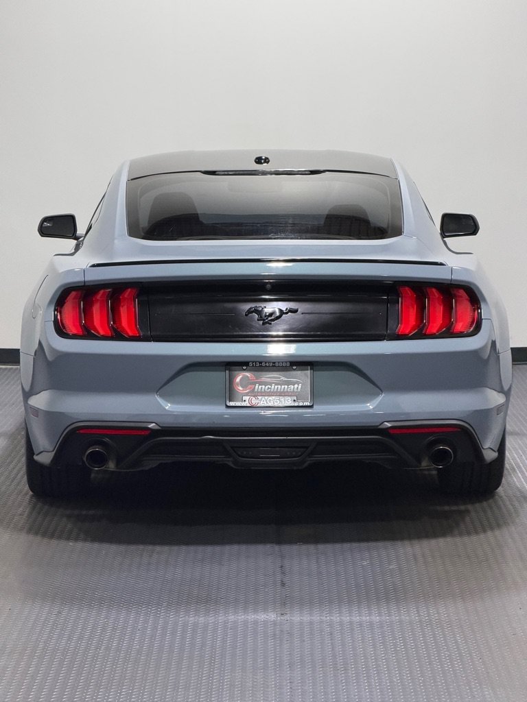Used 2019 Ford Mustang Coupe w/ Black Accent Package RWD image 6