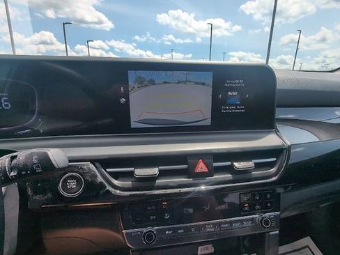 Used 2025 Kia Seltos S FWD image 15
