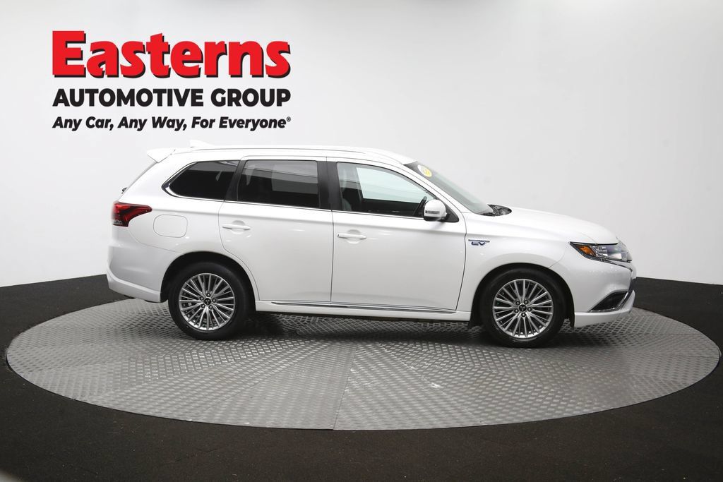 Used 2020 Mitsubishi Outlander SEL AWD/4WD image 47