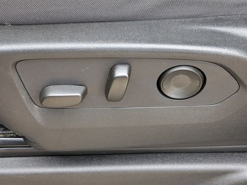 Used 2024 Chevrolet Tahoe LS image 20