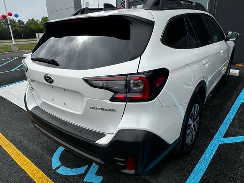 Used 2020 Subaru Outback Premium AWD/4WD image 5