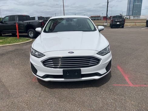 Used 2020 Ford Fusion SE FWD image 10