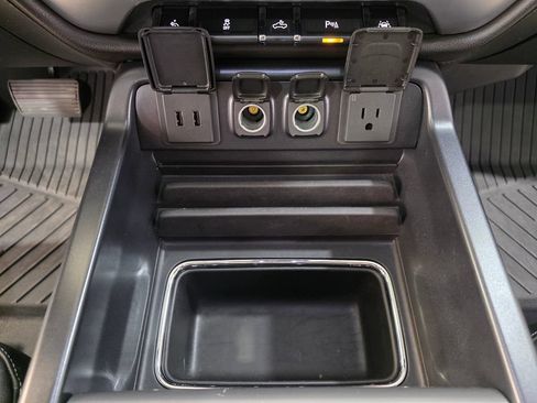 Used 2018 GMC Sierra 1500 SLT AWD/4WD image 23