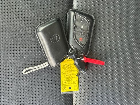 Used 2021 Lexus ES 350 w/ Premium Package image 26