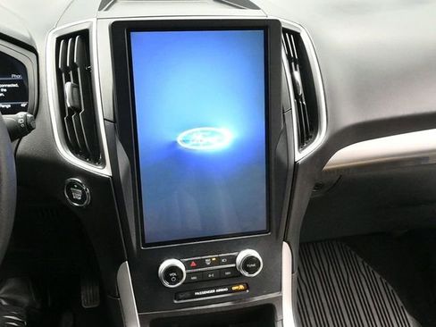 Used 2023 Ford Edge SEL w/ Convenience Package image 18