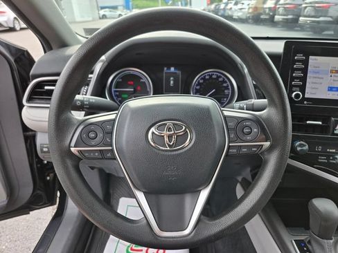 Used 2022 Toyota Camry LE FWD image 34