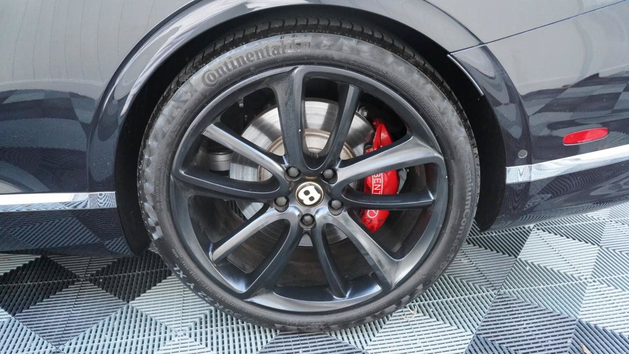 Used 2020 Bentley Continental GT w/ First Edition Specification AWD/4WD image 27