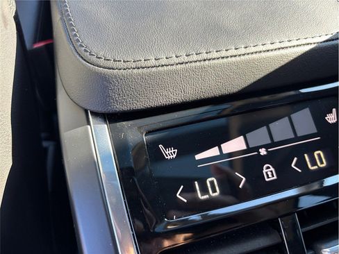 Used 2023 Volvo XC90 B5 Plus Bright image 42