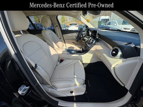 Used 2021 Mercedes-Benz GLC 300 GLC 300 image 9