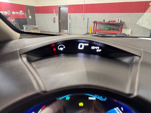 Used 2017 Nissan Leaf SV FWD image 31