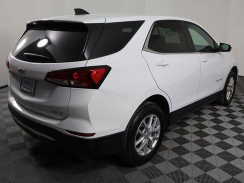 Used 2022 Chevrolet Equinox LT image 8