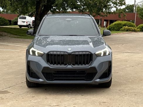 Used 2025 BMW X1 xDrive28i AWD/4WD image 2