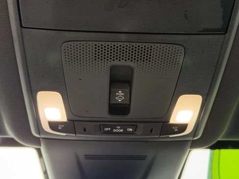 Used 2025 Honda CR-V Sport Touring image 28