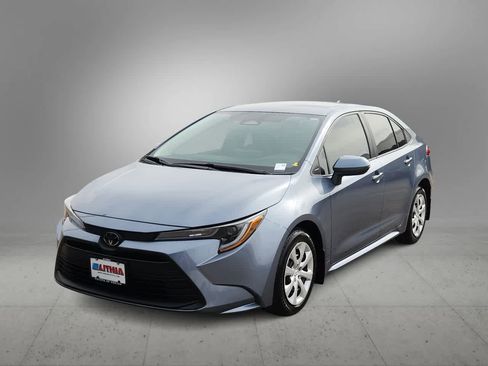 Certified 2024 Toyota Corolla LE image 4