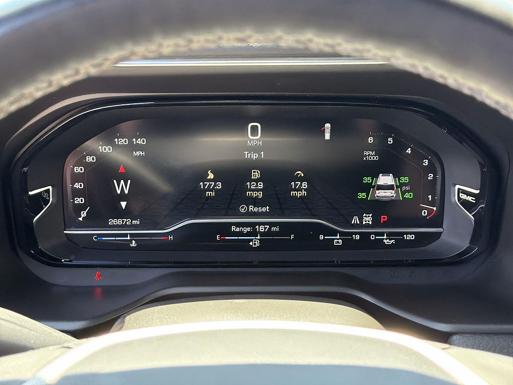 Used 2024 GMC Yukon Denali AWD/4WD image 10