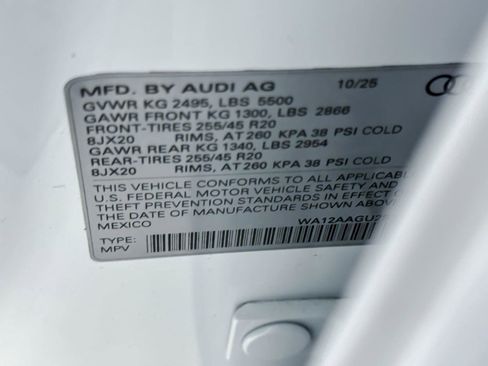 Certified 2025 Audi Q5 Premium Plus w/ Premium Plus AWD/4WD image 28