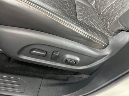 Used 2023 Nissan Murano Platinum w/ Cargo Package image 25