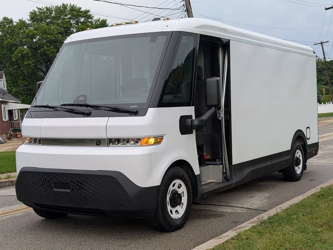 Used 2024 Chevrolet Brightdrop 600 w/ Commercial Equipment Package AWD/4WD image 10
