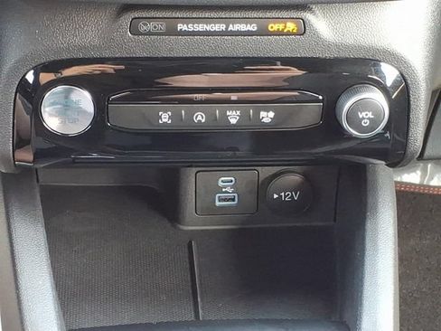 Used 2023 Ford Escape ST-Line w/ Tech Pack #1 AWD/4WD image 21