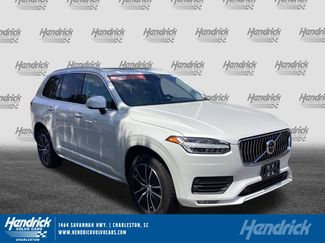 Used 2020 Volvo XC90 T6 Momentum image 1