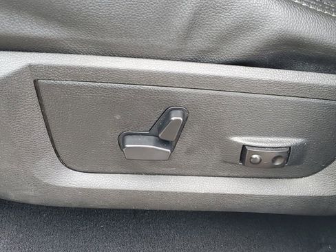 Used 2017 RAM 1500 Sport w/ Sport Premium Group image 6