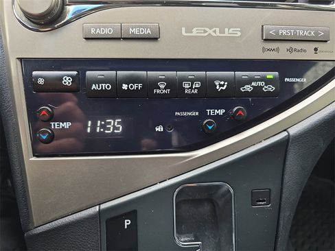 Used 2015 Lexus RX 450h AWD image 28