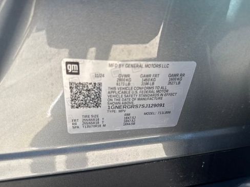 Certified 2025 Chevrolet Traverse LT image 27