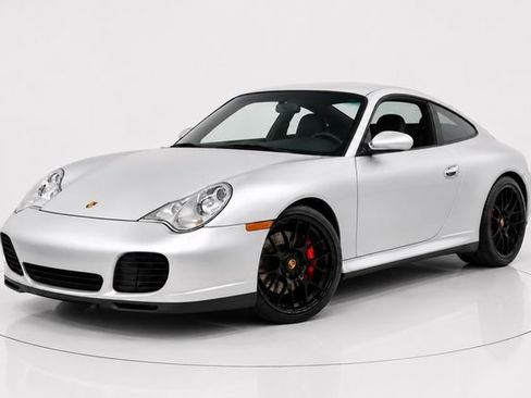 Used 2004 Porsche 911 Carrera RWD image 1