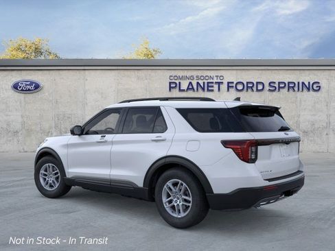 New 2026 Ford Explorer Active RWD image 4