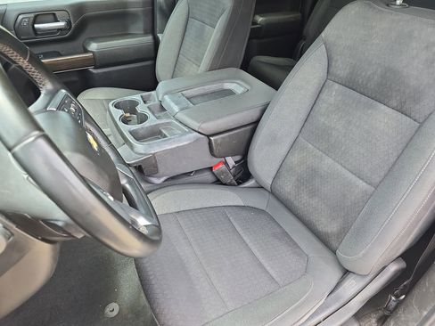 Used 2023 Chevrolet Silverado 2500 LT AWD/4WD image 15
