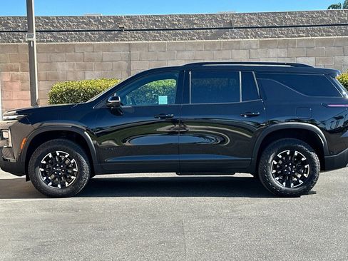 Certified 2025 Chevrolet Traverse Z71 w/ Enhanced Driving Package AWD/4WD image 7