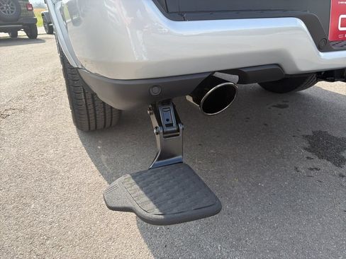 New 2026 RAM 1500 Big Horn AWD/4WD image 11