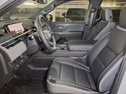 New 2026 GMC Sierra EV Elevation AWD/4WD image 15
