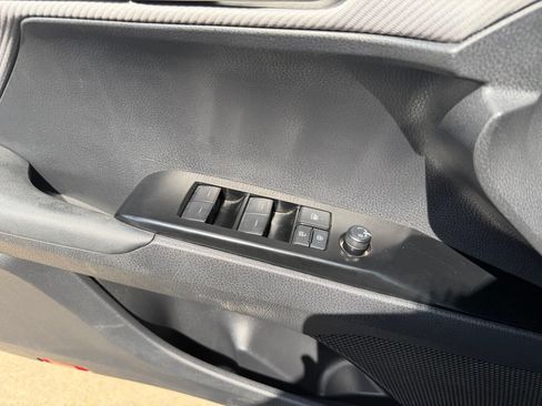 Certified 2025 Toyota Camry SE AWD/4WD image 10