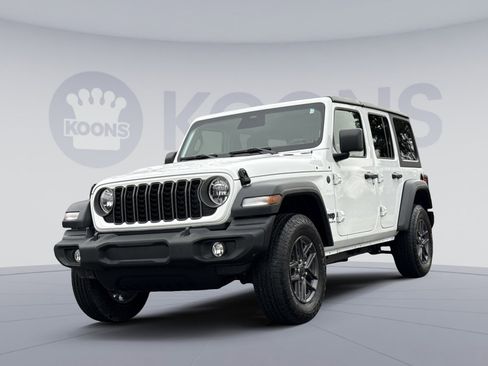 Used 2025 Jeep Wrangler Sport S image 1