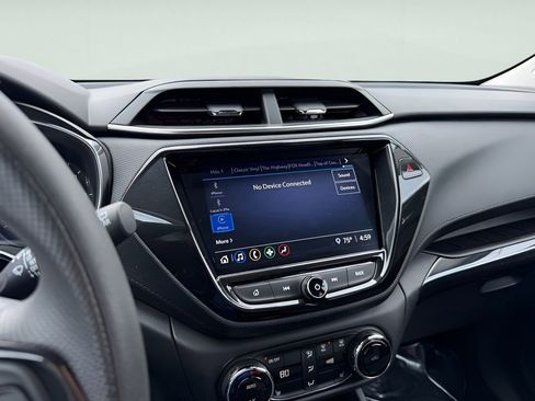 Used 2023 Chevrolet TrailBlazer LT w/ Convenience Package image 23