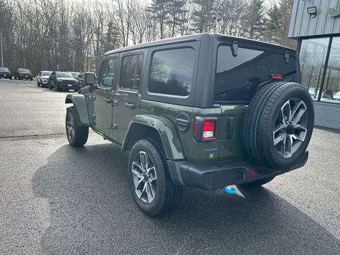 Used 2024 Jeep Wrangler Sport S w/ Convenience Group image 8