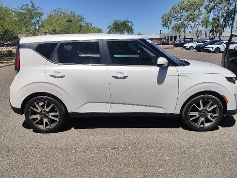 Certified 2024 Kia Soul EX w/ Option Group 015 FWD image 10