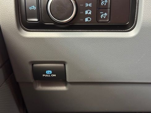 Used 2025 Ford F350 XL image 30