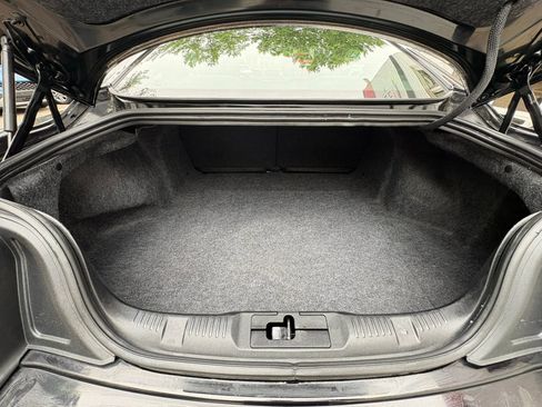 Used 2018 Ford Mustang GT RWD image 17