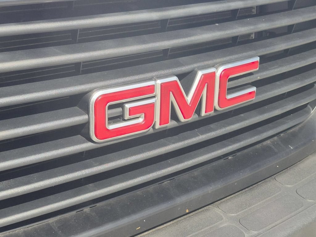 Used 2023 GMC Savana 2500 w/ Driver Convenience Package RWD image 30